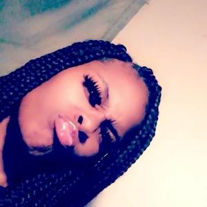 Meet your Posher, Skyy